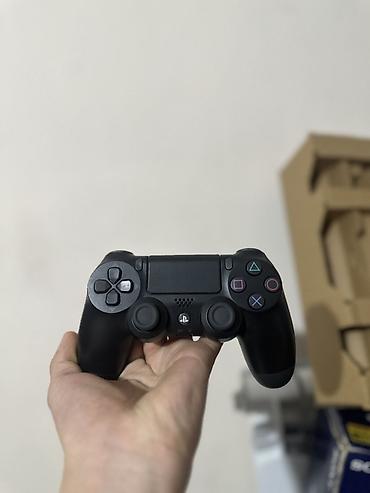 google pixel 5 pro: PlayStation 4 Pro 1 ТБ (CUH-7216), комплект с коробкой - Консоль PS4 — 2