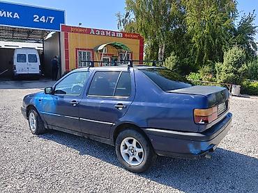 mini ev: Volkswagen Vento: 1992 г., 1.8 л, Механика, Бензин, Седан — 5