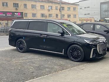 Voyah: Voyah Dream: 2024 г., 1.5 л, Гибрид, Минивэн — 2