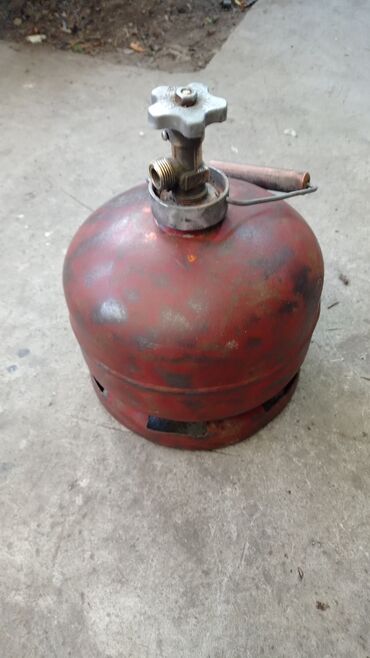 Шланги для газовых баллонов: Продаётся редукторы на балон цена за 400 сом за штуку горелка — 3