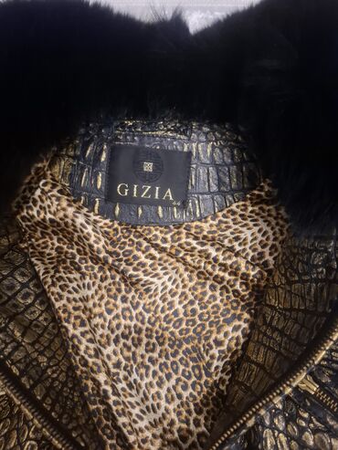 Kurtkalar: Gizia, XL — 10