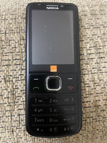 мобилные телефоны: Nokia 6700 Slide, Б/у, цвет - Черный, 1 SIM