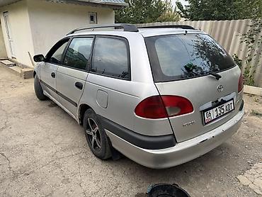 нексия 2 кузов: Toyota Avensis: 2000 г., 1.6 л, Бензин, Универсал — 4