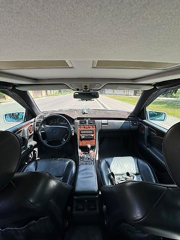 mb 220: Mercedes-Benz E-Class: 1996 г., 4.2 л, Автомат, Бензин, Седан — 9
