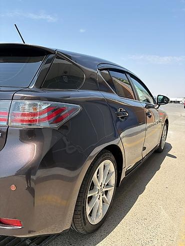 Lexus: Lexus CT: 1.8 l | 2012 il Hetçbek — 17