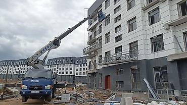 Стрела 28 м, 300 т