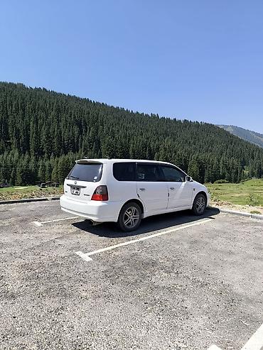 camry 2 4: Honda Odyssey: 2002 г., 2.3 л, Автомат, Бензин, Минивэн — 5