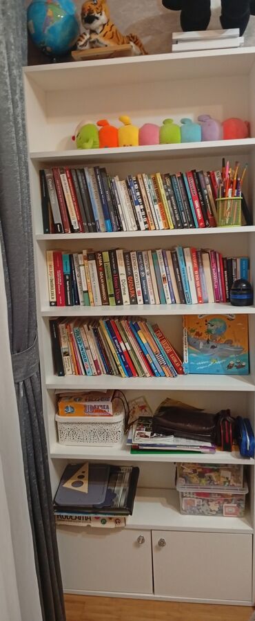 книжная полка: Kitab rəfi, Düz