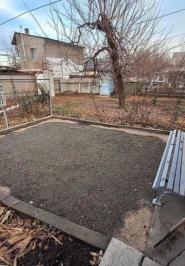 восточно: Продаю дом. Район бывшего старого (восточного) автовокзала. По улице — 5