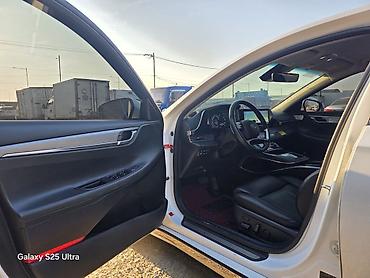 Hyundai: Hyundai Grandeur: 2022 г., 3 л, Газ — 19