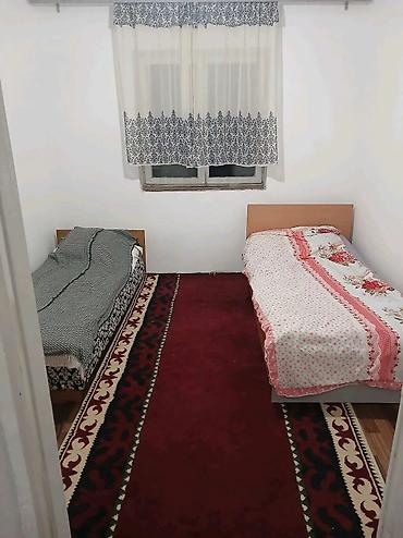 Комнаты: Сдаем 1 комнатную квартиру в Бишкек Восток 5 
Цена: 8500 — 1