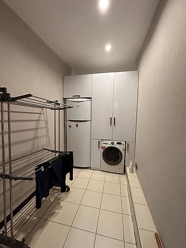 Долгосрочная аренда квартир: 4 комнаты, Риэлтор, Без подселения, С мебелью полностью — 7