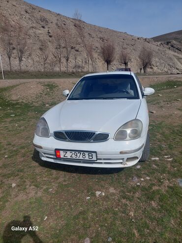 Daewoo: Daewoo Nubira: 1999 г., 1.6 л, Механика, Бензин, Седан