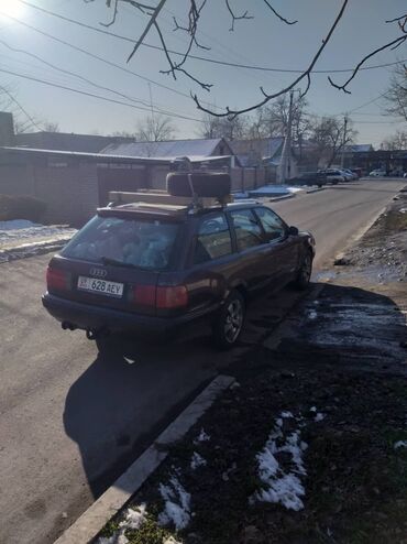tojota v kyrgyzstane: Audi A6: 1994 г., 2.6 л, Механика, Бензин, Универсал