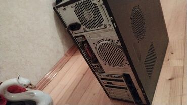 kompüterlər diz ustu: DIGITAL stolüstü kompüter korpusu - Forma: Mid‑Tower ATX tipli korpus