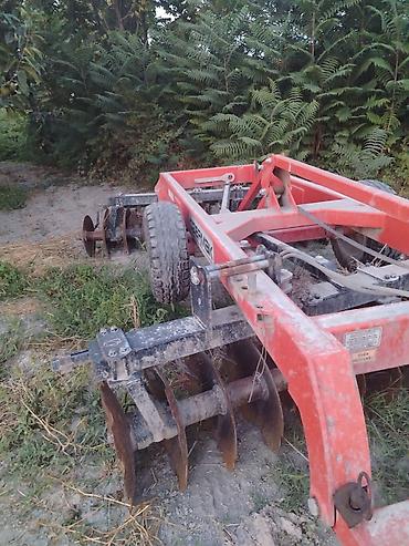 16 diski: Aqreqat: çəkilən diskli mala (disk harrow) Xüsusiyyətlər: - Qoşqu — 2