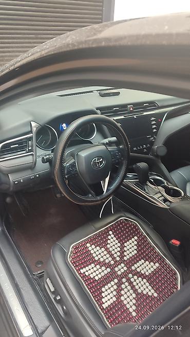 prius plus: Toyota Camry: 2018 г., 2.5 л, Автомат, Гибрид, Седан — 3