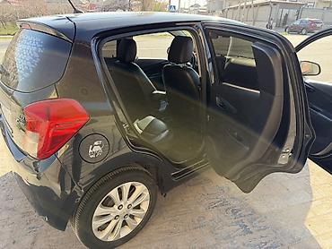 Chevrolet: Chevrolet Spark: 2016 г., Автомат, Бензин, Хэтчбэк — 3