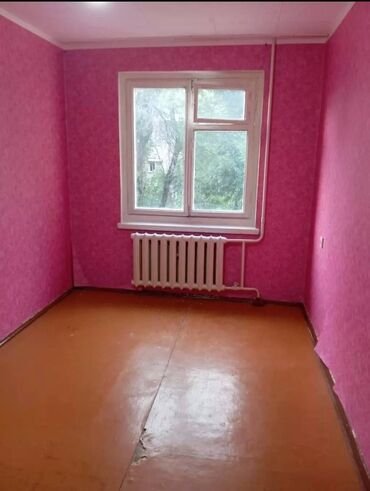 продаю кватиру: 2 комнаты, 43 м², 104 серия, 4 этаж, Косметический ремонт