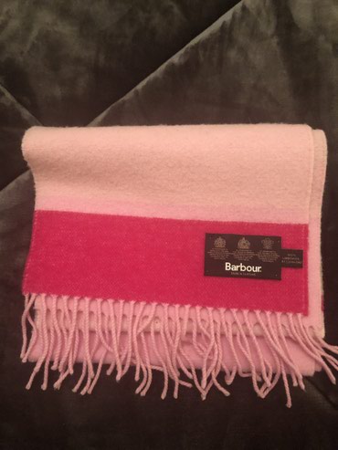 Αυθεντικο Barbour κασκολ σε ροζ χρωμα ! Μονο 40€ !!! 100% μαλλί