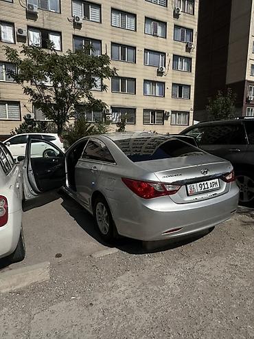 byd e1: Hyundai Sonata: 2009 г., 0.2 л, Автомат, Газ, Седан — 4