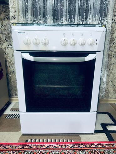 İçki texnikası: Plitə Beko, Qarışıq, Ayrıca dayanan, 4 gözlü