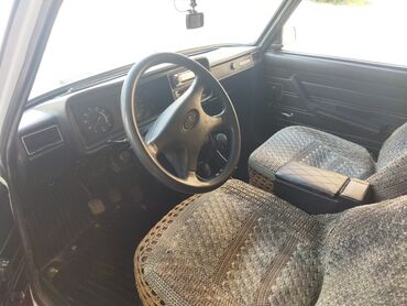 VAZ (LADA): VAZ (LADA) 2107: 1.6 l | 2002 il 171000 km Sedan — 6