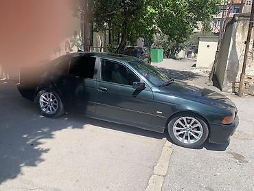 qoşa vanus: BMW 5 series: 2.5 l | 1999 il Sedan — 1