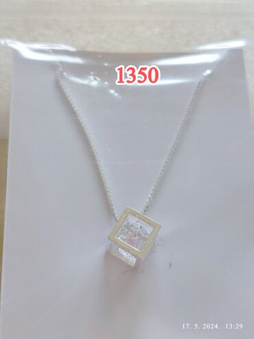 balenciaga duks cena: Srebrne ogrlice 
 cene na slikama 
 uplata prvo na racun pa slanje