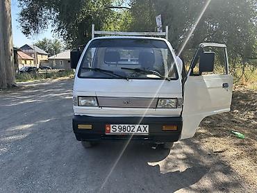 Daewoo labo - Компактный городской грузовичок с кабиной над at lalafo.kg Daewoo labo - Компактный городской грузовичок с кабиной над