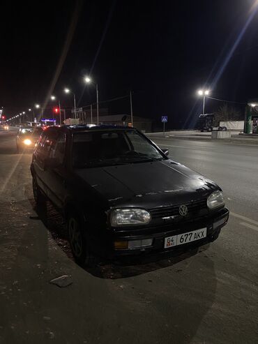 фолсваген б 4: Volkswagen Golf: 1993 г., 1.6 л, Механика, Бензин