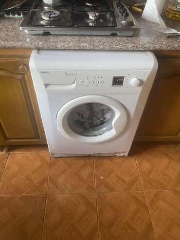 Paltaryuyan maşınlar: Paltaryuyan maşın Beko, 6 kq