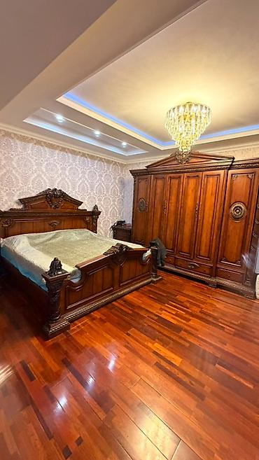 Продажа коттеджей и домов: 🏡✨ ПРОДАЁТСЯ 2-ЭТАЖНЫЙ ДОМ ✨🏡 📍 Медерова / Шукурова 📐 Участок — 6 — 14