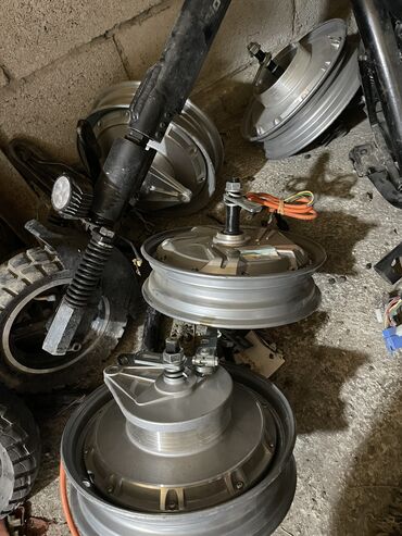 Аксессуары и запчасти для электротранспорта: Ремонт электровелосипедов электросамокатов и электроскутеров на дому — 21