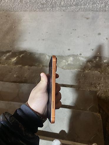 Apple iPhone: IPhone Xr, 64 GB, Face ID — 3