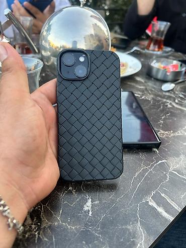 iphone zr: IPhone 15, 256 GB, Black Titanium, Simsiz şarj, Sənədlərlə — 3