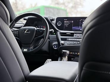 мотор на лексус: Lexus ES: 2021 г., 2.5 л, Вариатор, Гибрид, Седан — 9