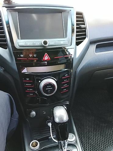 devo tiko: Ssangyong Tivoli: 2016 г., 1.6 л, Автомат, Дизель, Кроссовер — 5