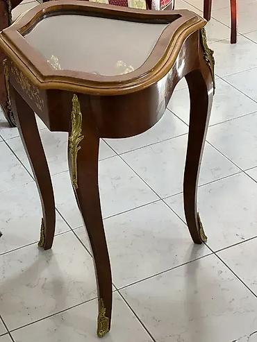 nocni stocic: Sto za nakit u obliku srca (intarzija) 💎❤️ Dobro stanje. 🏠 Moguće — 5