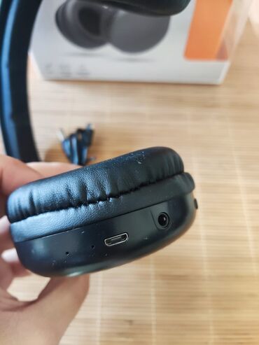 Ostali aksesoari za mobilne telefone: Bežične originalne nisu kopije i slušalice povezive kablom razne — 24