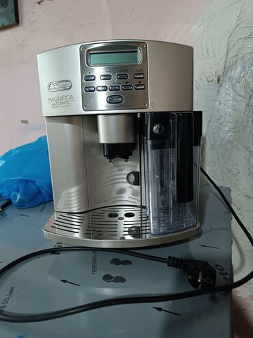 капсульные кофемашины баку: *SEVA XİRDALAN* DELONGhi firmasinin 0 faza ilə isləyən kofe aparatı