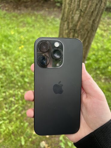 аксессуары для мобильных телефонов оптом: IPhone 14 Pro, Колдонулган, 128 ГБ, Black Titanium, Заряддоочу түзүлүш, Коргоочу айнек, Каптама, 80 %