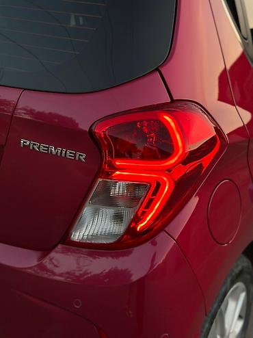 Chevrolet: Chevrolet Spark: 2020 г., 1 л, Вариатор, Бензин, Хэтчбэк — 4