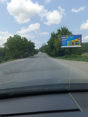 Digər idman və istirahət malları: İstirahət zonalarında gəzinti xidməti etibarlı və səliqəli