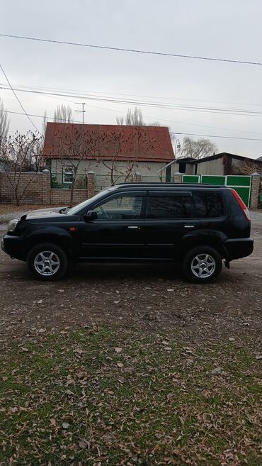 авто машина арзан: Nissan X-Trail: 2002 г., 2 л, Автомат, Бензин, Кроссовер