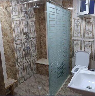 Duş kabinaları, arakəsmələr: Arakəsmə, Düzbucaqlı — 20