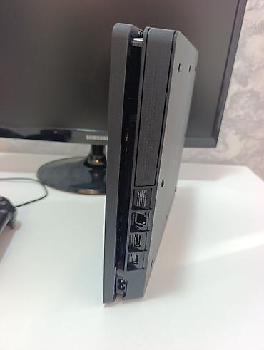 playstation barter: CUH-2216A ən son yeni model dözümlü və səssiz PS4 slim 500gb + 2 pult — 5