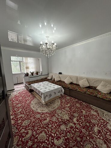 Продажа квартир: 3 комнаты, 63 м², 105 серия, 2 этаж, Старый ремонт
