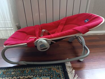 Nənnilər: Chicco Easy Relax ana qucağı rahatlıq və təhlükəsizlik təmin edir