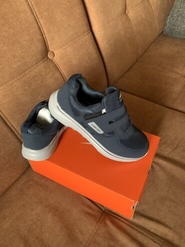 Women's Sneakers and athletic shoes: Кроссовки, 41, Nike, Новый, цвет - Серый, Самовывоз